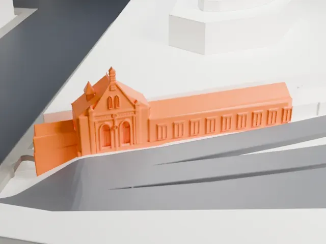 Berlin Frankfurter Allee station model, East view