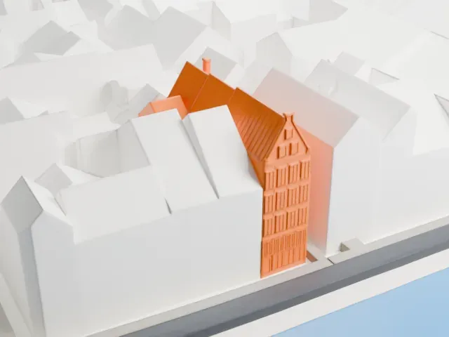 Ons' Lieve Heer op Solder model, South view